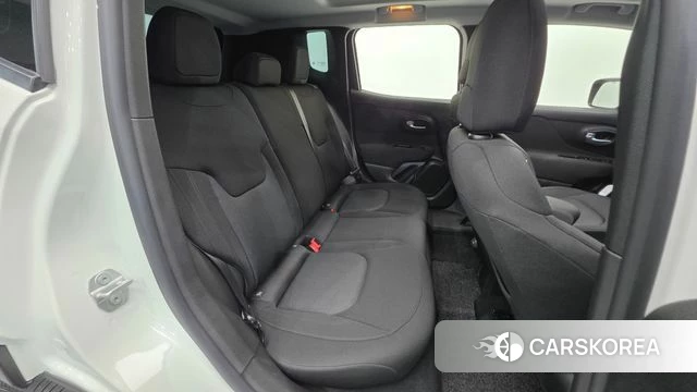 Jeep Renegade id 4593289 из Кореи 10
