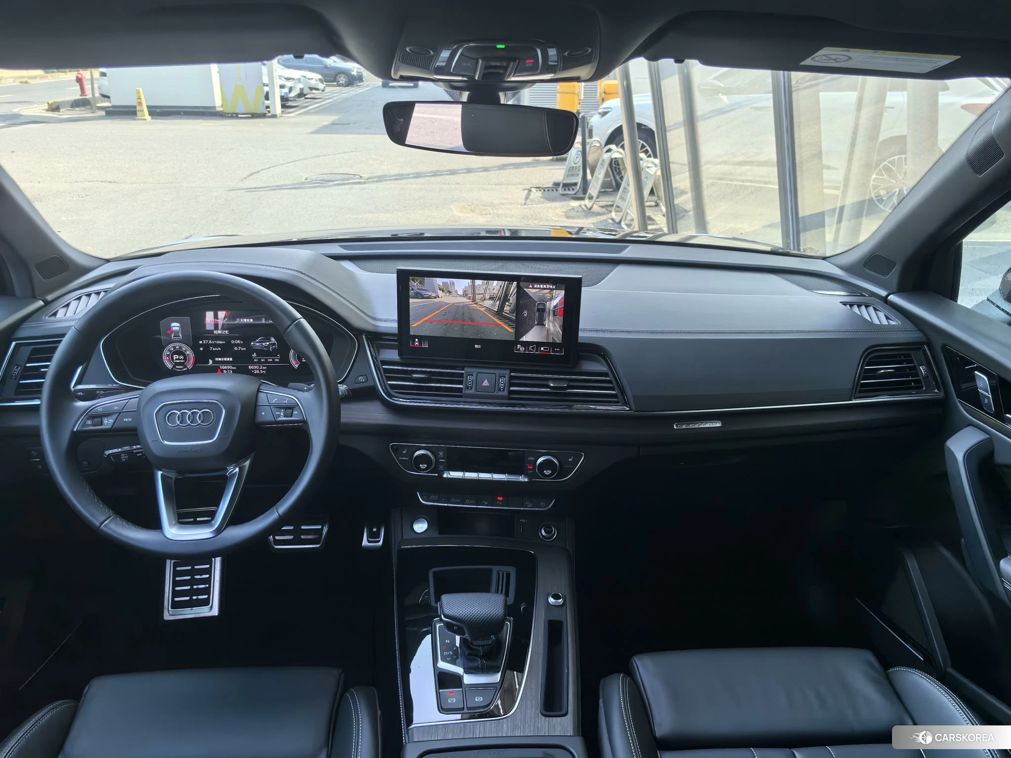 Audi Q5L id 4513570 из Китая 10