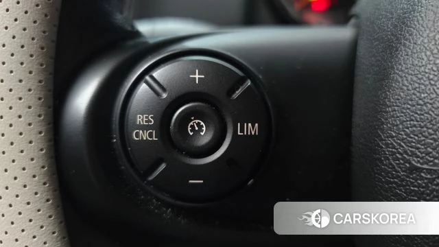 Mini Cooper D Countryman id 4339197 из Кореи 10