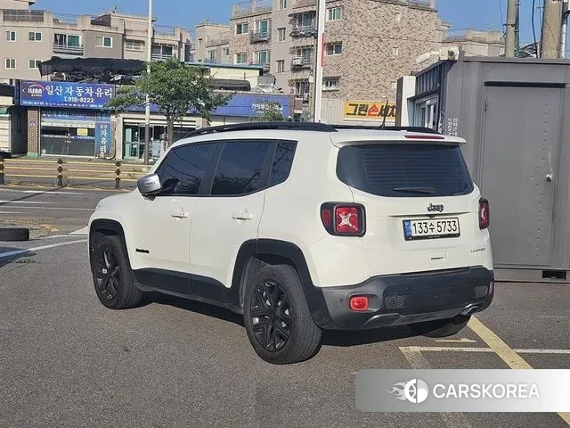 Jeep Renegade id 3110375 из Кореи 10