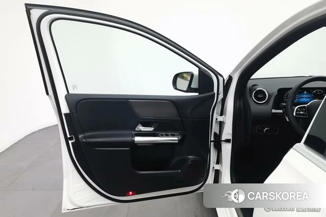 Mercedes-Benz Class B id 4300412 из Китая 10