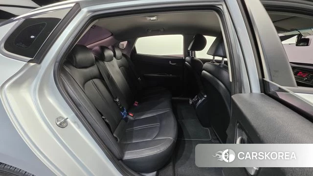 Kia K5 second generation id 3846022 из Кореи 10