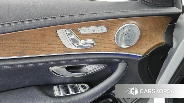 Mercedes-Benz E-Class W213 id 4543797 из Кореи 10