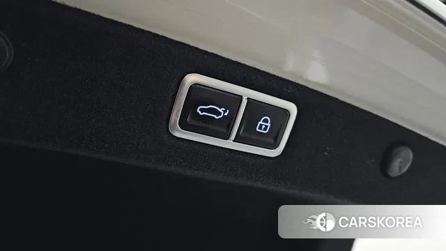 Hyundai Grandeur Hybrid (GN7) id 3610509 из Кореи 10