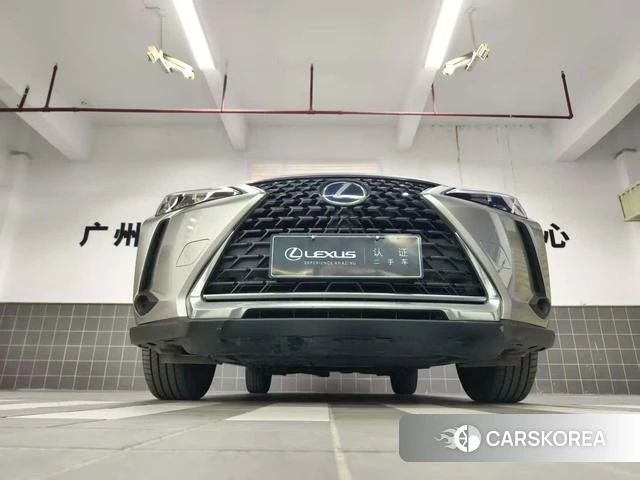 Lexus UX id 4220020 из Китая 10