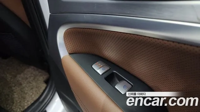 Genesis G70 id 2875792 из Кореи 10