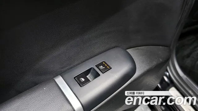 Hyundai Grandeur (GN7) id 2610342 из Кореи 10