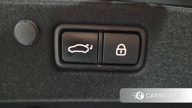Hyundai The New Grandeur IG id 4389952 из Кореи 10