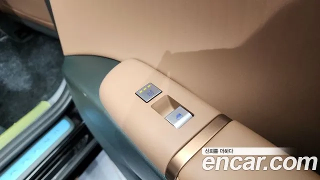 Hyundai Grandeur (GN7) id 2862737 из Кореи 10