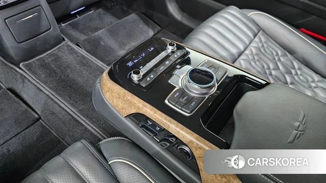 Genesis G90 id 4284973 из Кореи 10