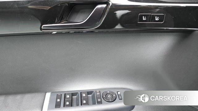 Hyundai Grandeur (GN7) id 4493898 из Кореи 10
