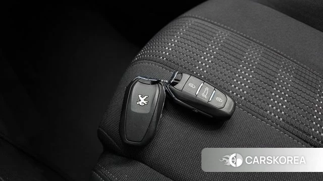 Peugeot 308 second generation id 4430397 из Кореи 10