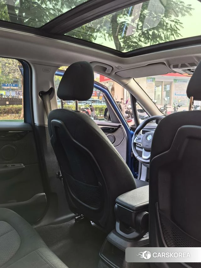 BMW 2 series station wagon id 4254400 из Китая 10