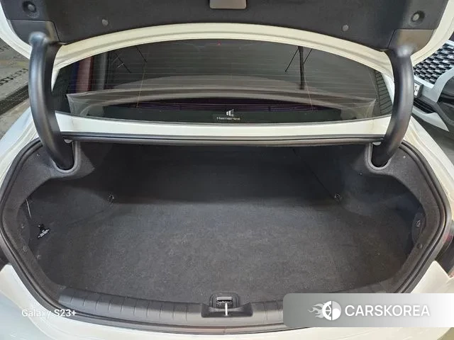 Hyundai The New Grandeur IG id 3417554 из Кореи 10