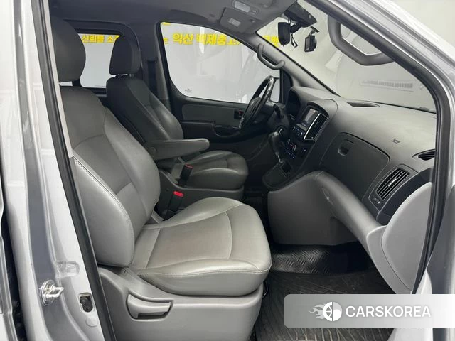 Hyundai The New Grand Starex id 4907623 из Кореи 10