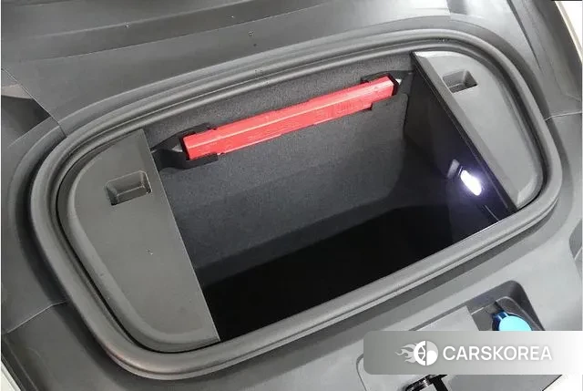 Porsche Taycan id 3745324 из Кореи 10