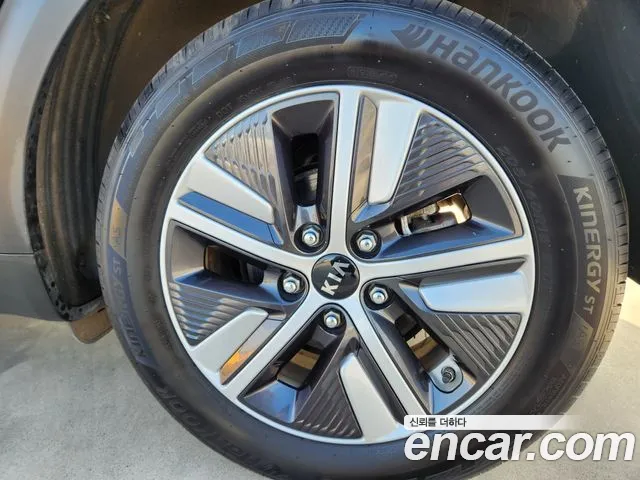 Kia The New Niro id 2659302 из Кореи 10