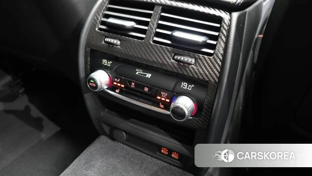 BMW 5 Series (G30) id 4676336 из Кореи 10