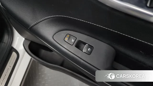 Hyundai Grandeur IG id 3536425 из Кореи 10