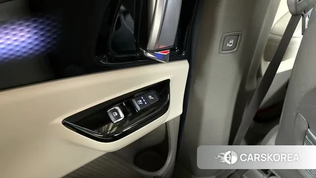 Kia Carnival 4th generation id 3556553 из Кореи 10