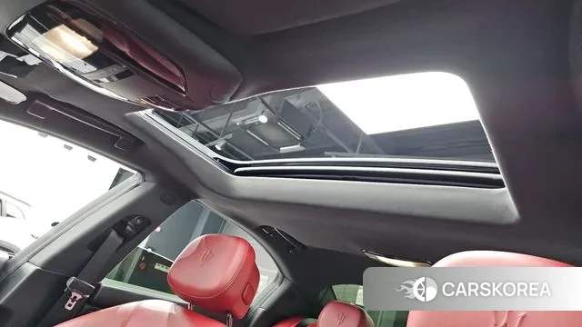 Maserati Ghibli id 3095546 из Кореи 10