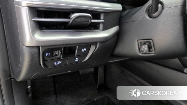 Hyundai Grandeur (GN7) id 4280143 из Кореи 10