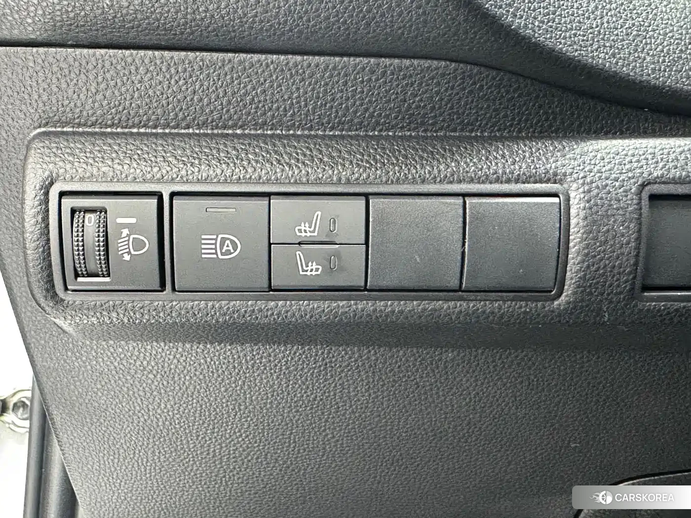 Toyota Levin id 4600991 из Китая 10