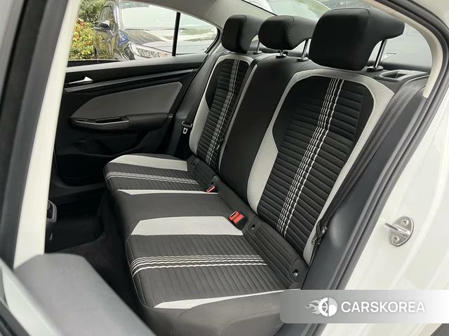 Volkswagen Bora id 4271418 из Китая 10