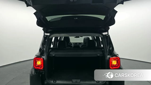 Jeep Renegade id 3891437 из Кореи 10