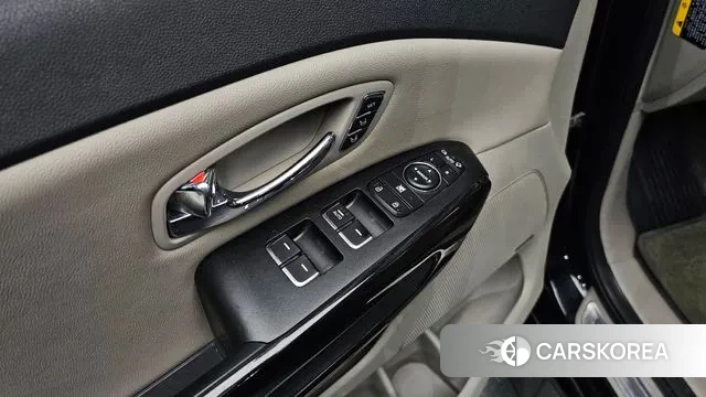 Kia The New Carnival id 2971175 из Кореи 10