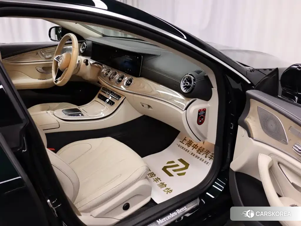 Mercedes-Benz CLS id 4628250 из Китая 10