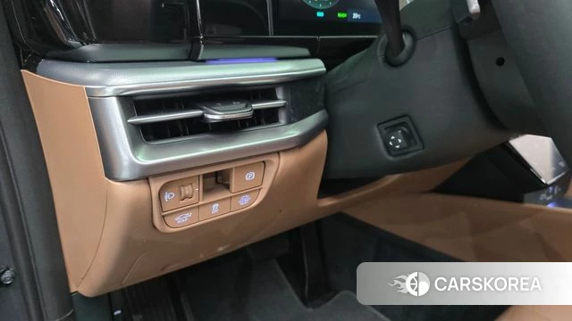 Hyundai Grandeur Hybrid (GN7) id 4934772 из Кореи 10