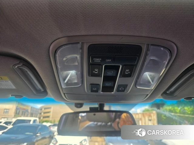 Kia The New Carnival id 4485845 из Кореи 10