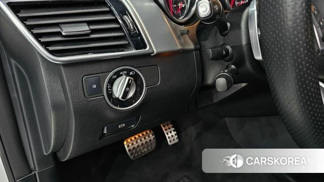 Mercedes-Benz GLE - Class W166 id 4269525 из Кореи 10