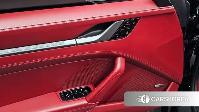 Porsche 911(992) id 3373946 из Кореи 10