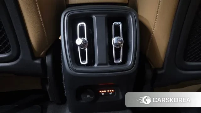 Volvo XC40 id 3474001 из Кореи 10