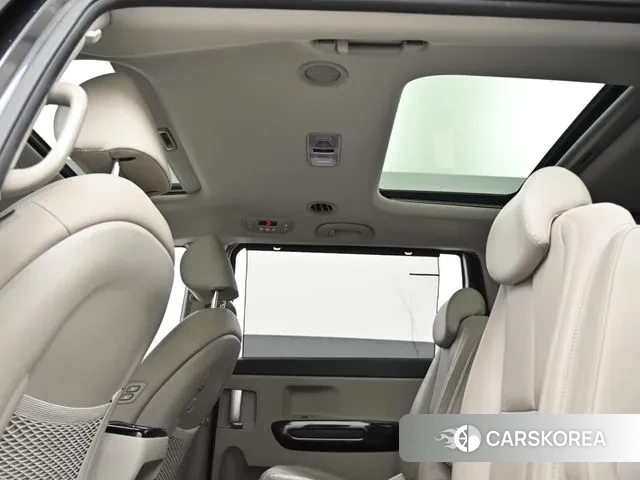 Kia The New Carnival id 3325163 из Кореи 10