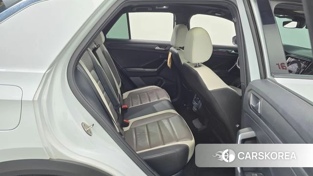 Volkswagen T-Roc id 4250150 из Кореи 10