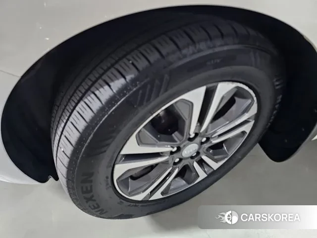 Kia All New Carnival id 3041501 из Кореи 10