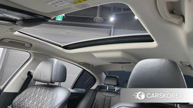 BMW 5 Series (G30) id 3966321 из Кореи 10