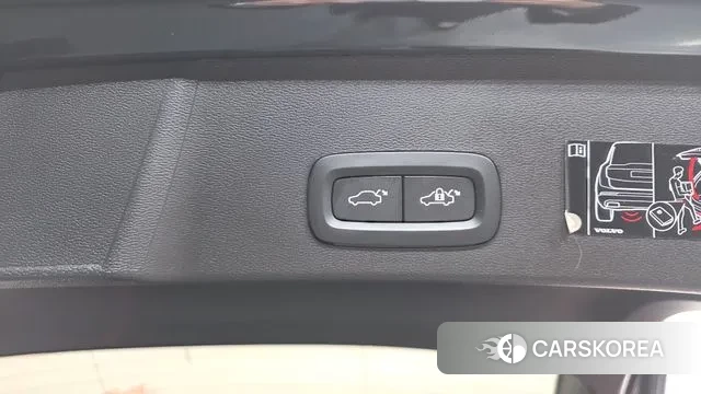 Volvo XC40 id 3458125 из Кореи 10