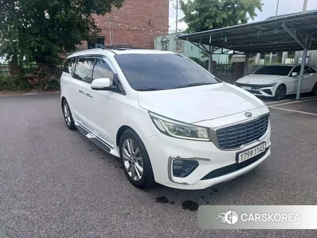 Kia The New Carnival id 2990831 из Кореи 10