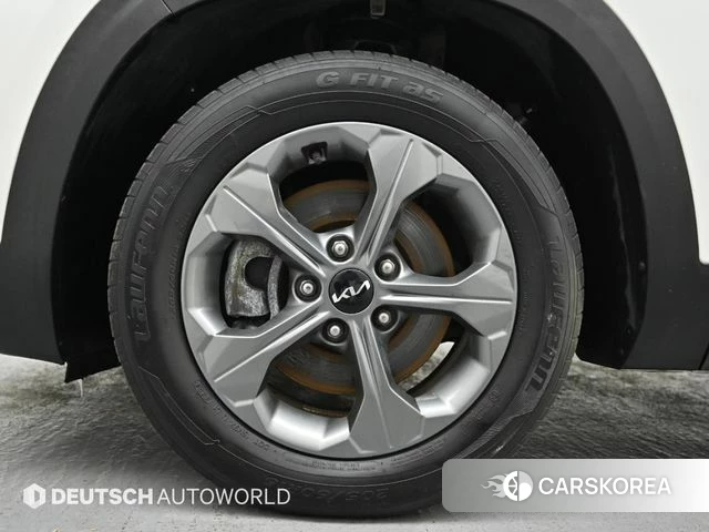 Kia Seltos id 4267483 из Кореи 10