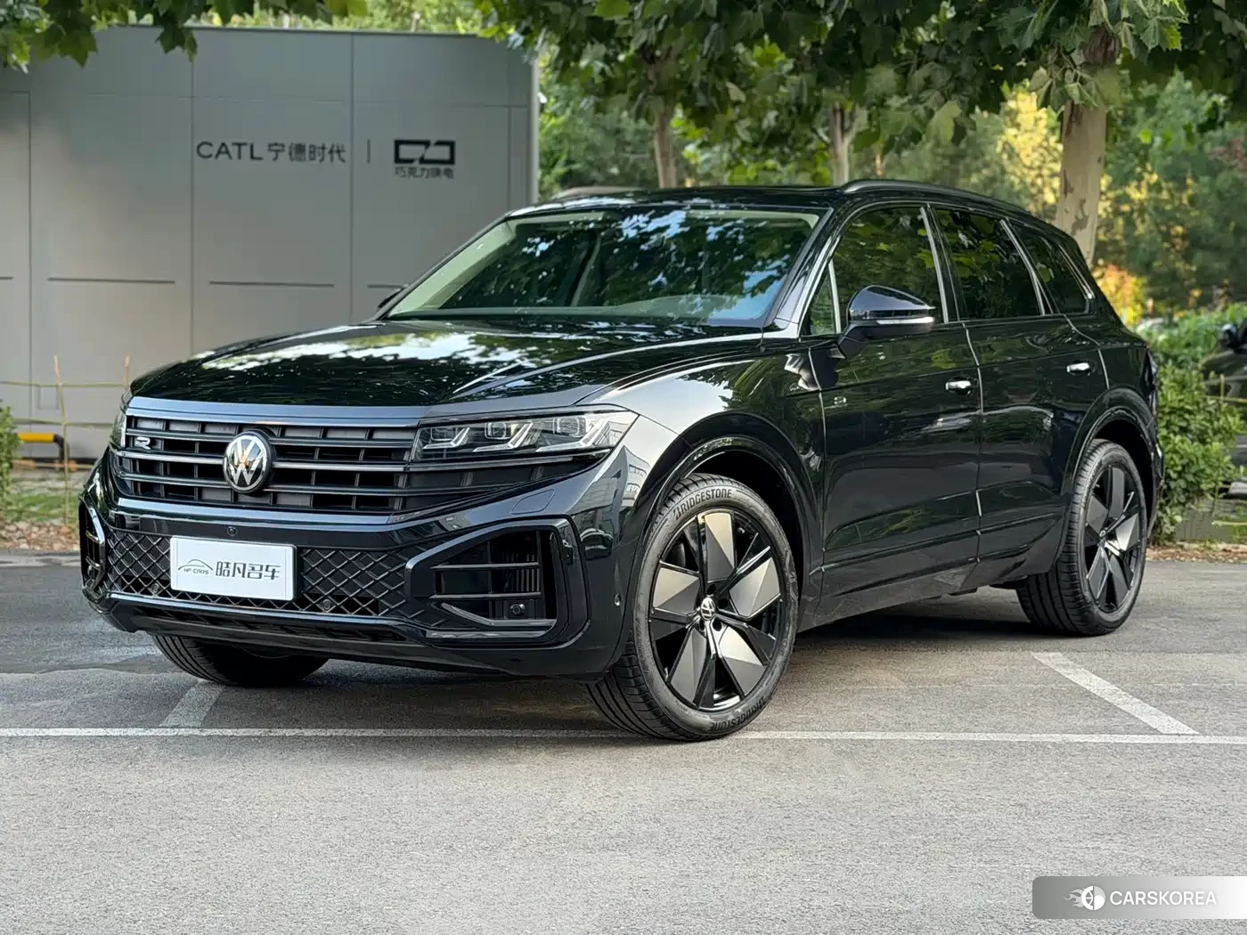 Volkswagen Touareg id 4601155 из Китая 10