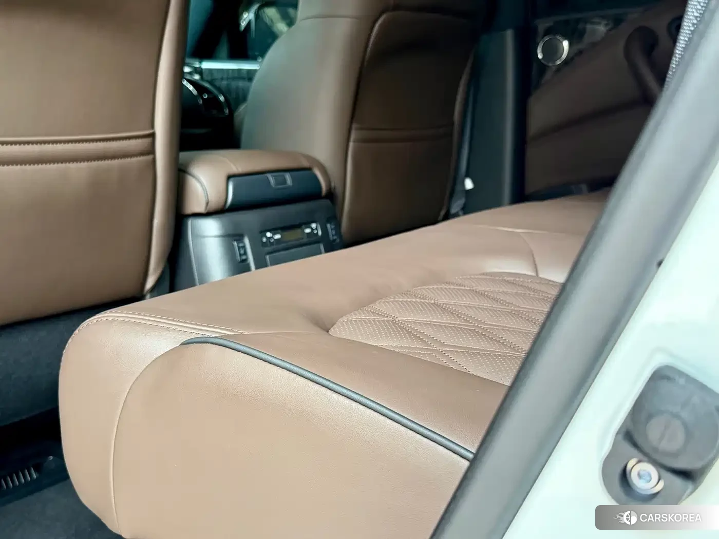 Nissan Toure id 4547289 из Китая 10