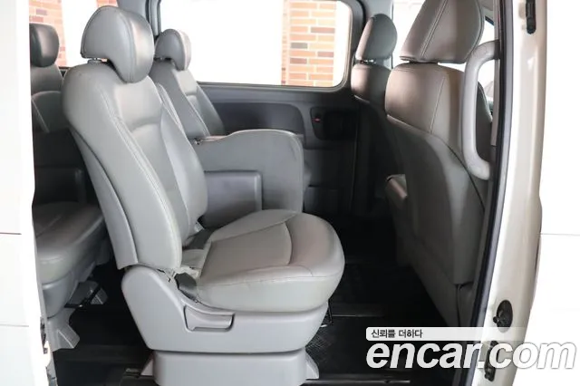 Hyundai The New Grand Starex id 2688318 из Кореи 10