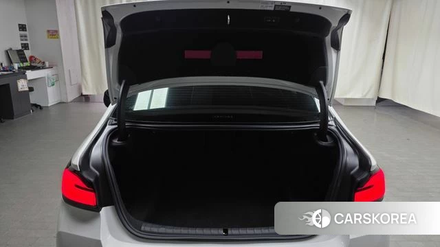BMW 5 Series (G30) id 4744770 из Кореи 10