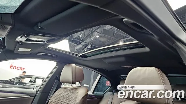 BMW 5 Series (G30) id 2936407 из Кореи 10