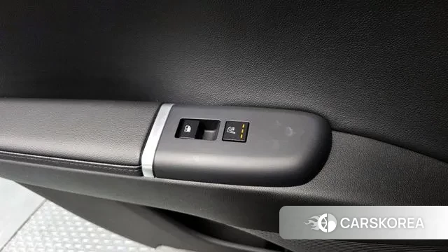 Hyundai Grandeur (GN7) id 3471799 из Кореи 10