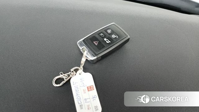 Land Rover Discovery 5 id 4356537 из Кореи 10